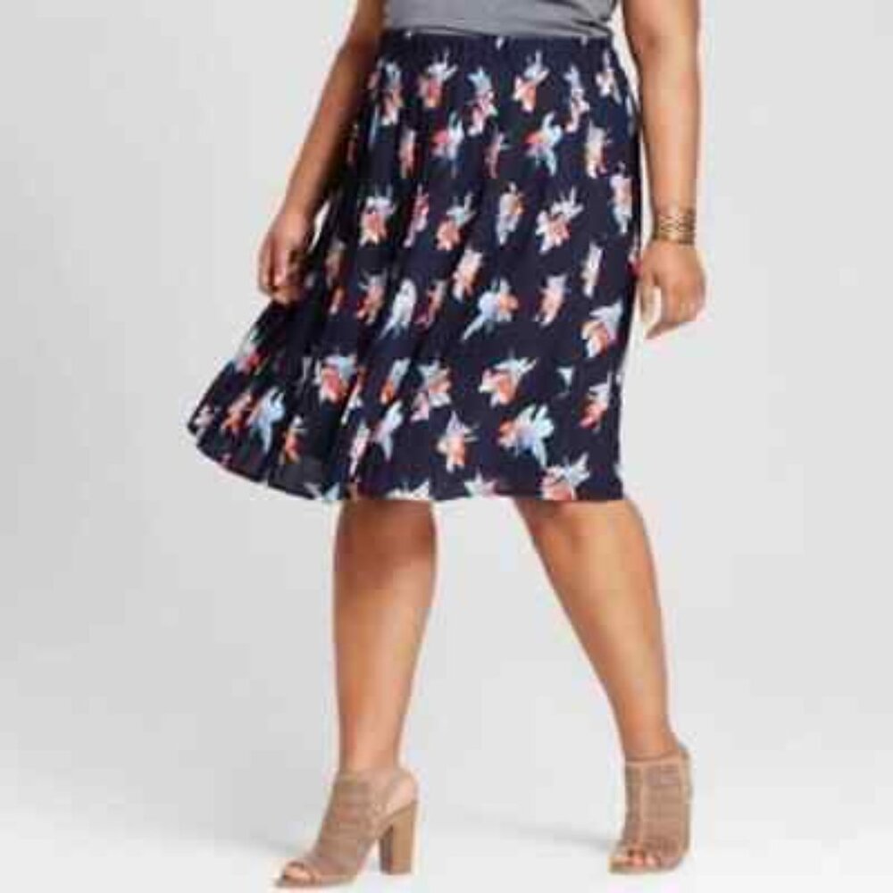 NWT Ava & Viv Navy and Red Floral A-Line Skirt